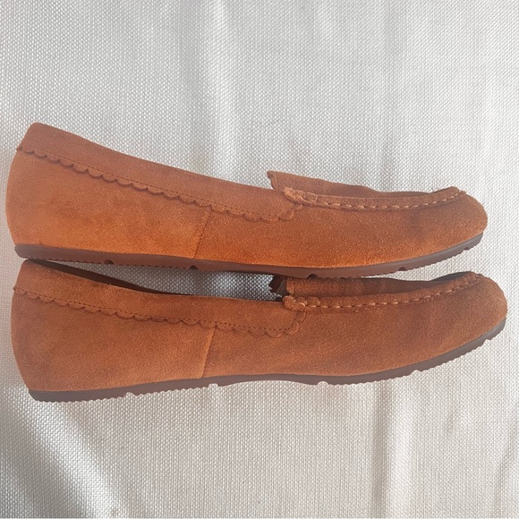 Vionic women’s suede sherpa shearling orthopedic slippers 9.5 - Picture 12 of 13